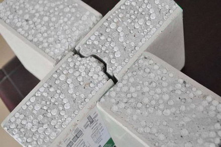 不選用輕質(zhì)隔墻板 或許室內(nèi)比室外的污染還要嚴重！